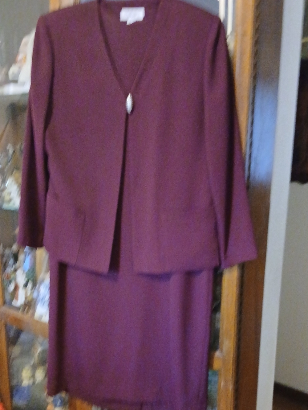 Women's Burgundy Two-Piece Dress Suit! Great Fall Color!